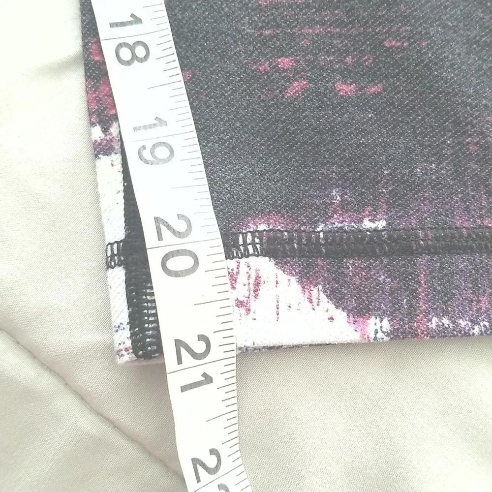 Lululemon Women's Crop Leggings